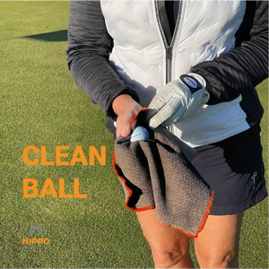 Cleaning a golf ball with Hippo Golf microfiber towel – 8174-04