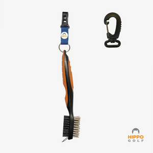 Hippo Golf club cleaning brush with quick-release clip and carabiner, blue strap version – 8183-02