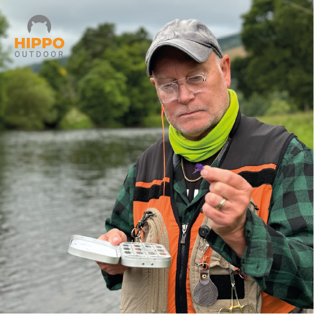 Fly fishing glasses featuring a strong N40 magnet for secure fastening